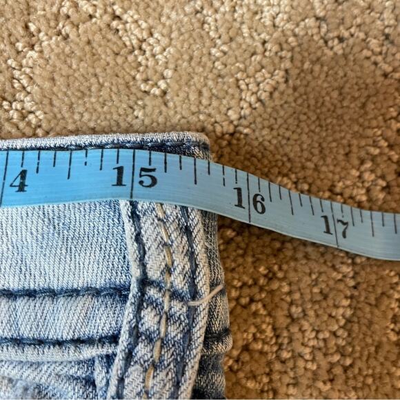 Silver Jeans Suki Capri Size 27 - Picture 8 of 8